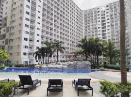 Pasay Shore Residences with one bedroom with balcony