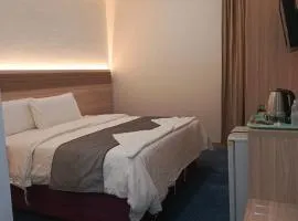 فندق رفاق العالية