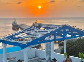 shanedel's inn & café