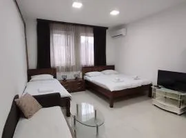 Apartments S&S