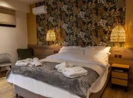 Trikala mall suites