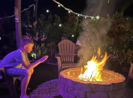 Castaway Island Vacation Bungalow, bungalow en Islamorada