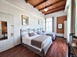 Pórtico Hotel & Galería, hotel poblíž Mezinárodní letiště General Francisco J. Mujica - MLM, Morelia