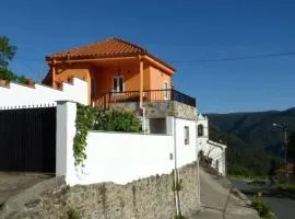 Casa en la Ribeira Sacra, Pombeiro