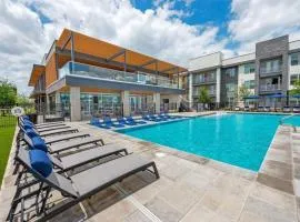 Charming 2BD 2BA with Beautiful Pool in