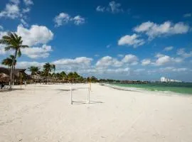 Villa oceanfront in hotel complex