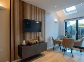 Fabulous 2 Bedroom Home