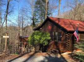 Deer Crossing - Mountain Views Hot Tub More, Hotel in Ellijay
