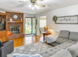 Large Yard and Basketball Hoop Murfreesboro Home!