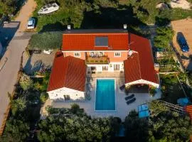 Villa Pamaroka