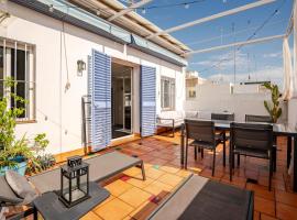 Ático la Azotea con terraza PRIVADA, hotel in Seville
