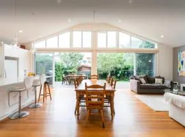 Beach House Close to Manly