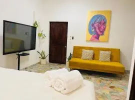 Private Room in a Boho House N1