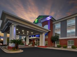 Holiday Inn Express Hotel & Suites - Sumter by IHG, hotel v destinaci Sumter