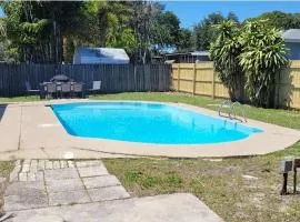 Private 5BR Oasis with Pool Near Clearwater Beach