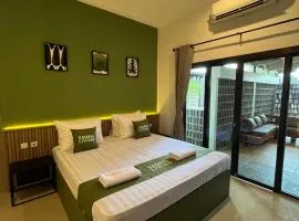 Sampai Living Town House