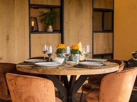 Crossover lodge de la vall&eacute;e, glamping em Durbuy