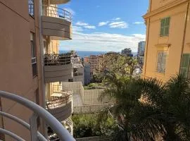 Debussy One Bedroom Apartment with a Balcony
