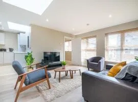 Pop Hollywood - Hip 2bd Ap - Gold Short Term Stays
