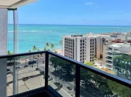 Apto Vista Mar na Cobertura com 02 Suítes na Praia da Jatiúca