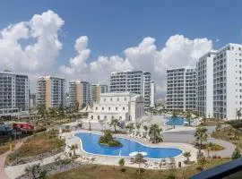 Amelius Pool Apartments in Caesar Resort SPA, Long Beach