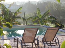 Hostel La Fanega, hostel em &Aacute;lora