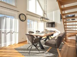 Gipfelblick Lodge 5 Pruggern by AA Holiday Homes, hotel v destinaci Pruggern