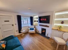 Stunning Cottage in Knutsford by City SuperHost