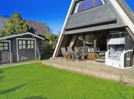 Zeltdachhaus mit W_LAN _ 2 x TV