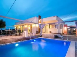 Magic Blue Villa