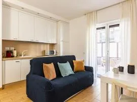 GuestHost - Florence Cozy Apartment with Small Terrace