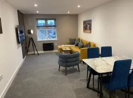 Modern Newly Refurbished 2 Bed Apartment