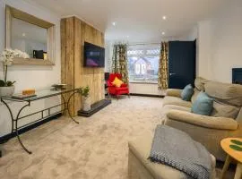 LITTLE COTO Fully Equipped South West Home By STAE-Homes