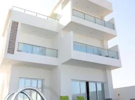 شالية ماربيا الاشخرة Marbella Ashkhara Chalet