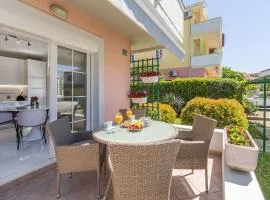 Lichtdurchflutetes Apartment nur 500 Meter zum Strand mit privater Terrasse