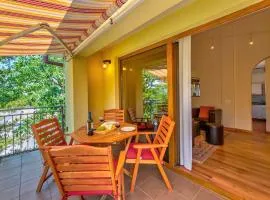 Malerisches Apartment nur 200 Meter zum Strand mit Meerblick, Privatparkplatz, Grillbereich