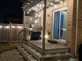 Newmarket Home Away from Home, Hotel in East Gwillimbury