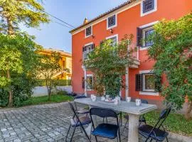 3 Bedroom Stunning Home In Sisan