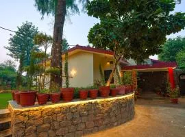 Farm The Retreat - With Private Pool
