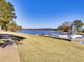 Private Patio, Decks Waterfront Eatonton Townhome