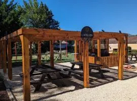 Camping Le Village Des Sources