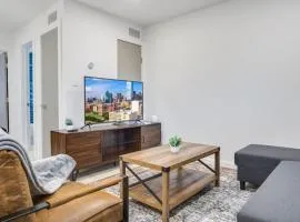 Immaculate Unit 5 min to Downtown Austin