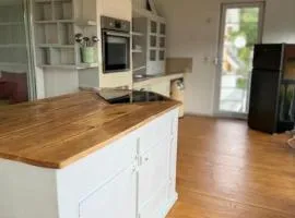 100 m2, 3 Zimmer, Parkplätze, Balkon, Europapark