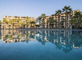 5th Floor Condo-Incredible Ocean Front Views, hotel in La Paz