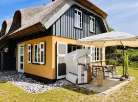 Ferienhaus Auszeit 14 Feriendorf Klein Stresow Rügen by ruyastay