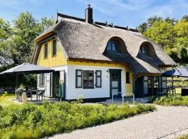 Ferienhaus Haus Kormoran 21 Feriendorf Klein Stresow Rügen by ruyastay