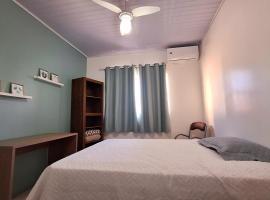 Apartamento em Imbituba -Village - Fabi, hotel in Imbituba
