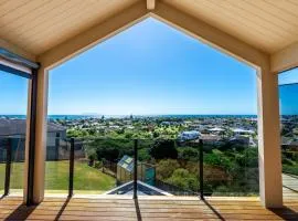 Sun, Sand, Serenity - Waihi Beach Holiday Home