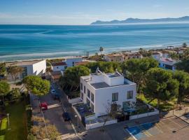 Natural next to the beach, hotel i Muro