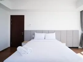 Exclusive and Spacey 3BR at Grand Sungkono Lagoon Apartment By Travelio